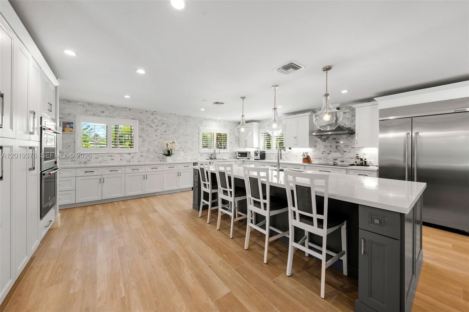 PALMETTO COURT - Residential