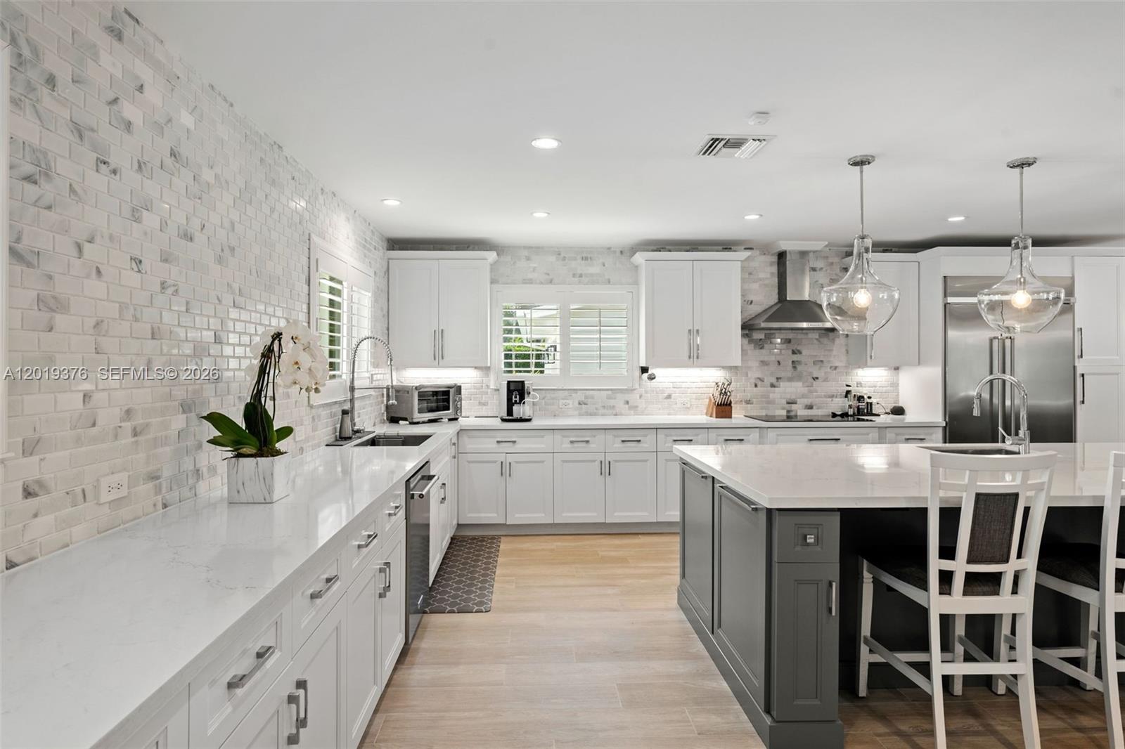 PALMETTO COURT - Residential