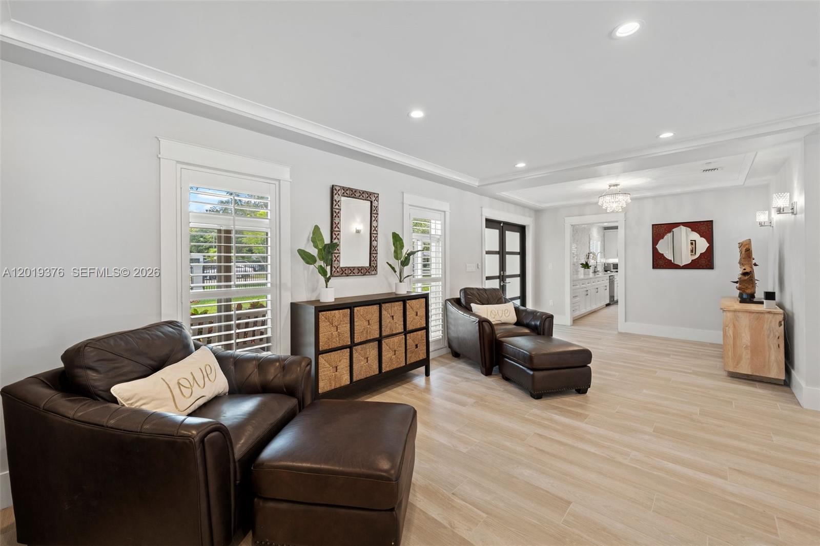 PALMETTO COURT - Residential