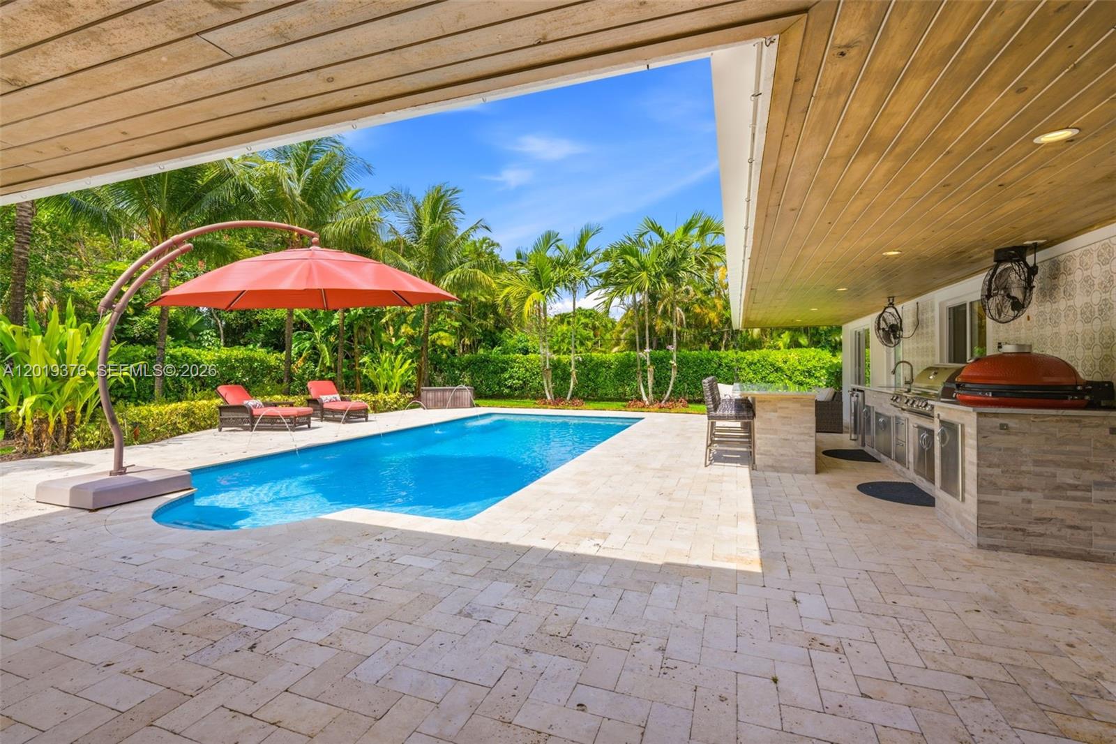 PALMETTO COURT - Residential