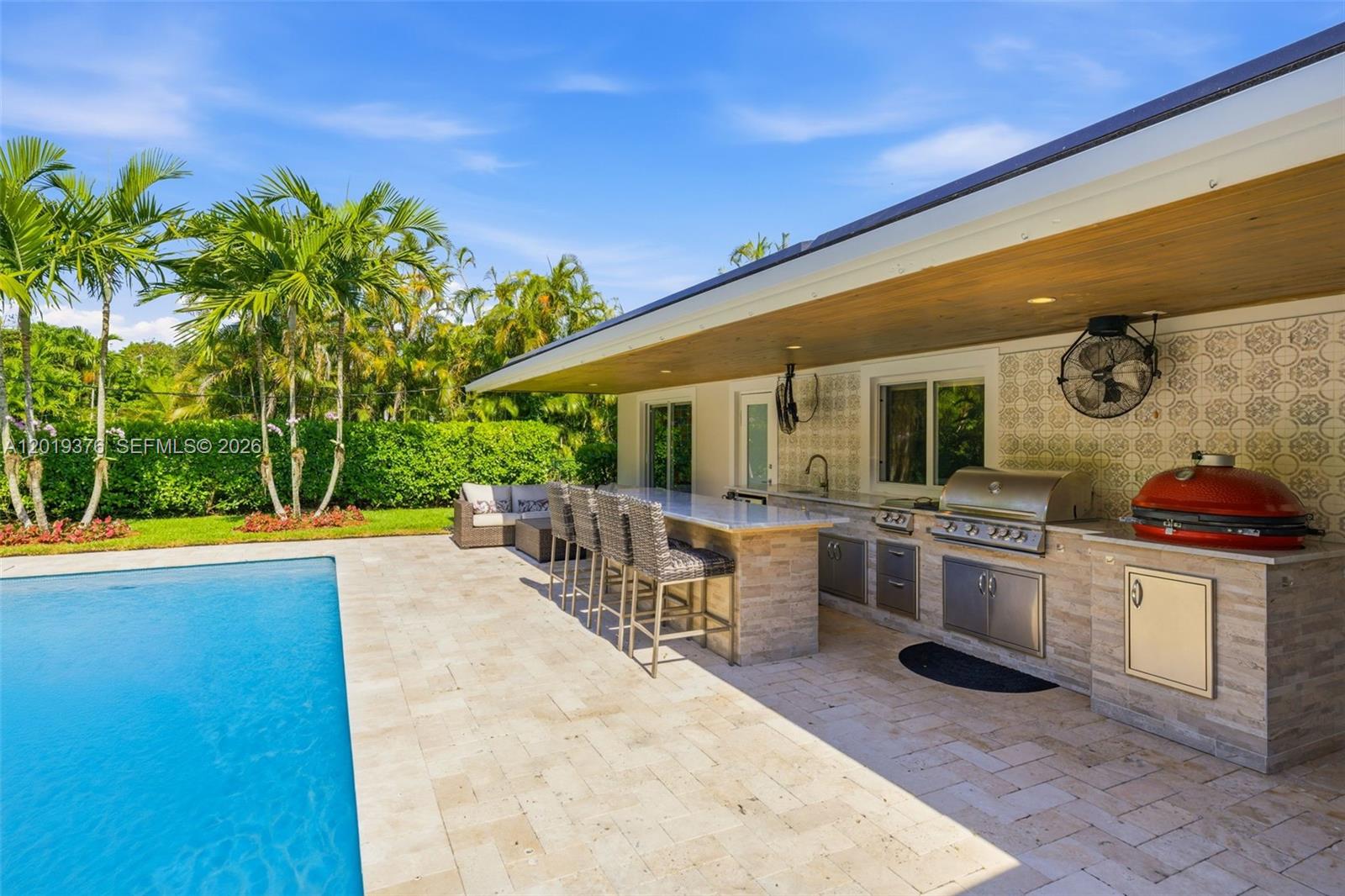 PALMETTO COURT - Residential