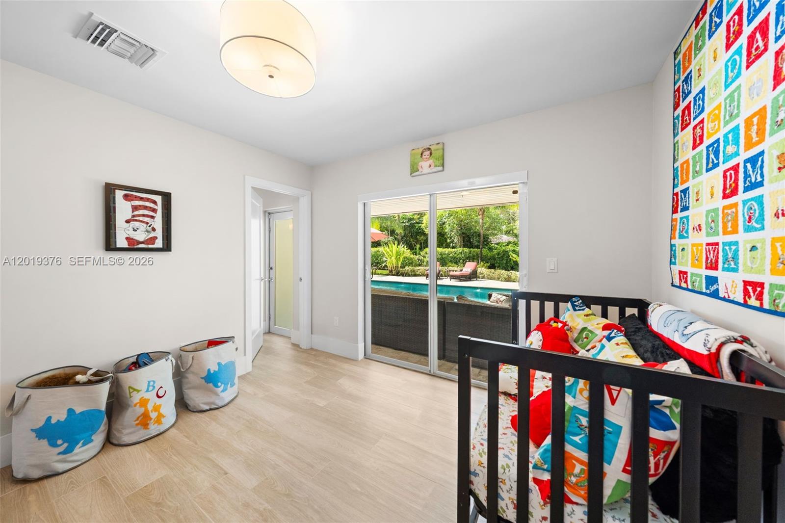 PALMETTO COURT - Residential