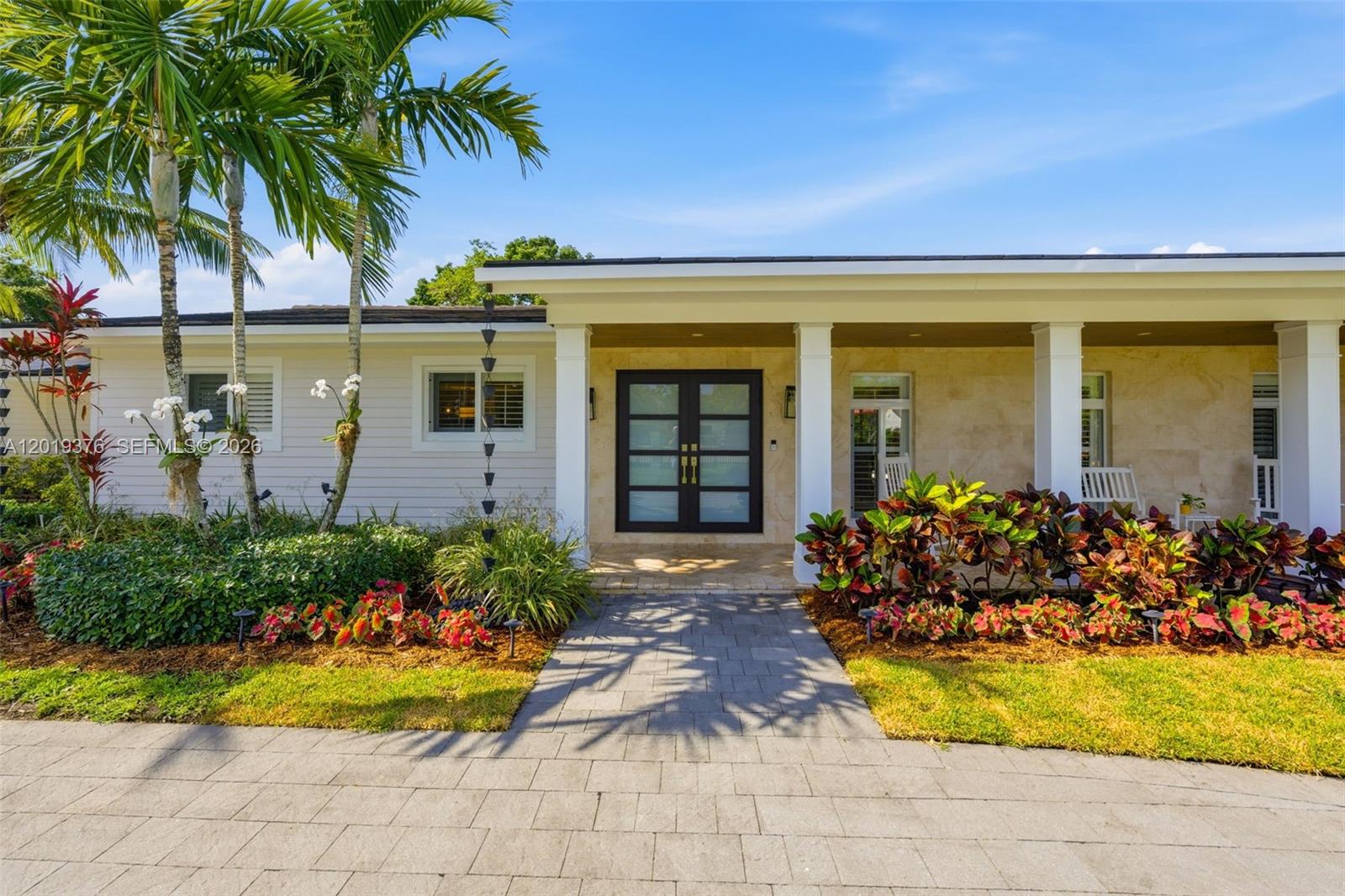 PALMETTO COURT - Residential
