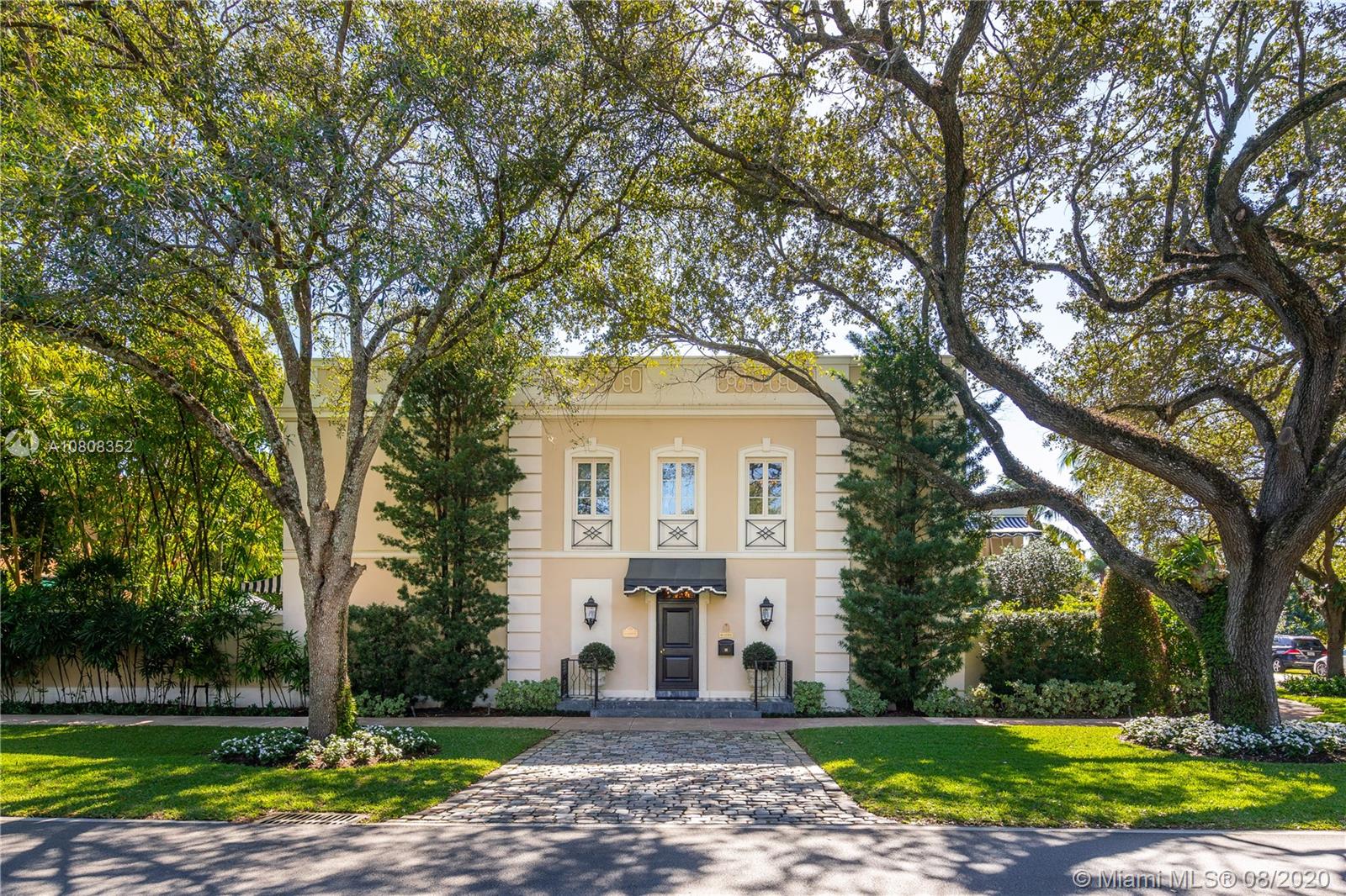 C GABLES RIVIERA SEC 12 - Residential