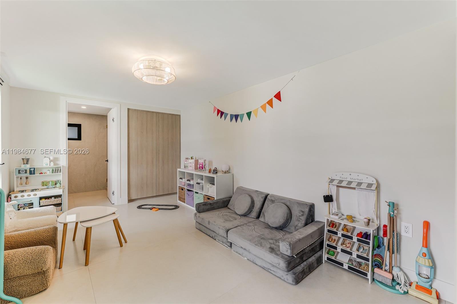 NORMANDY GOLF COURSE - Residential