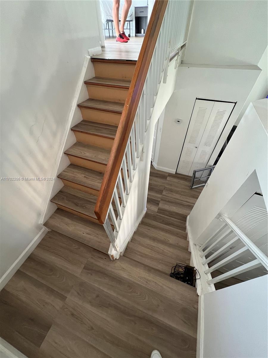 NAPOLI GARDENS AT CORAL S - Residential