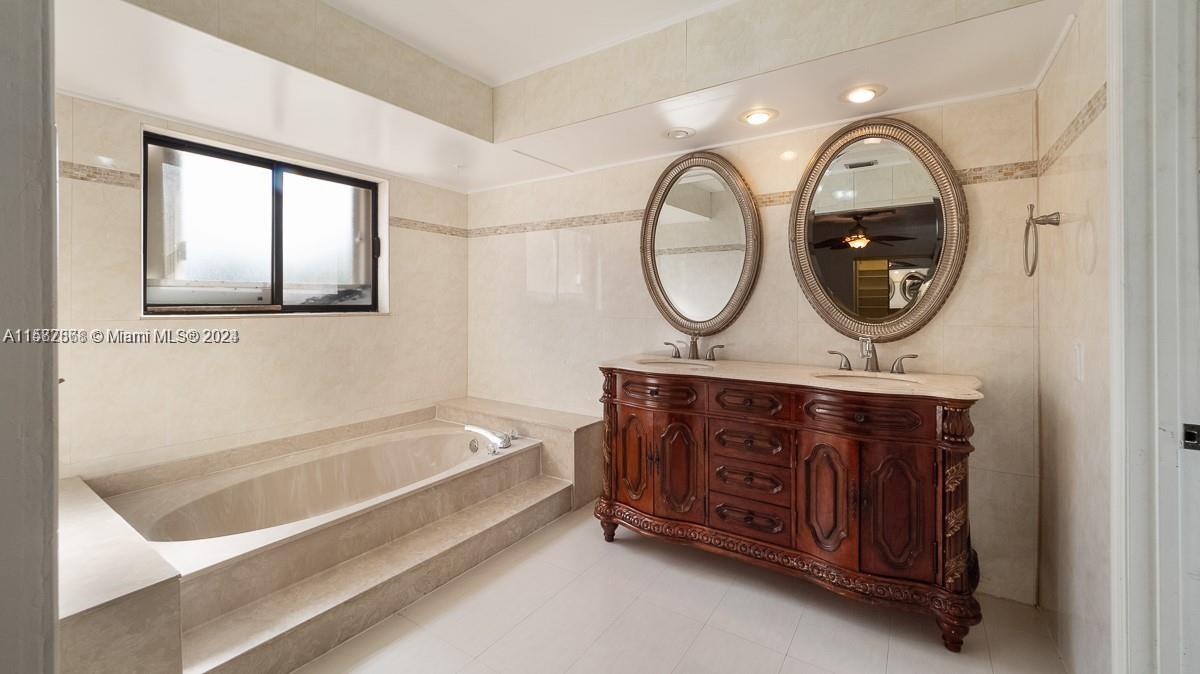 KENDALL TRAILS SUB - Residential Lease