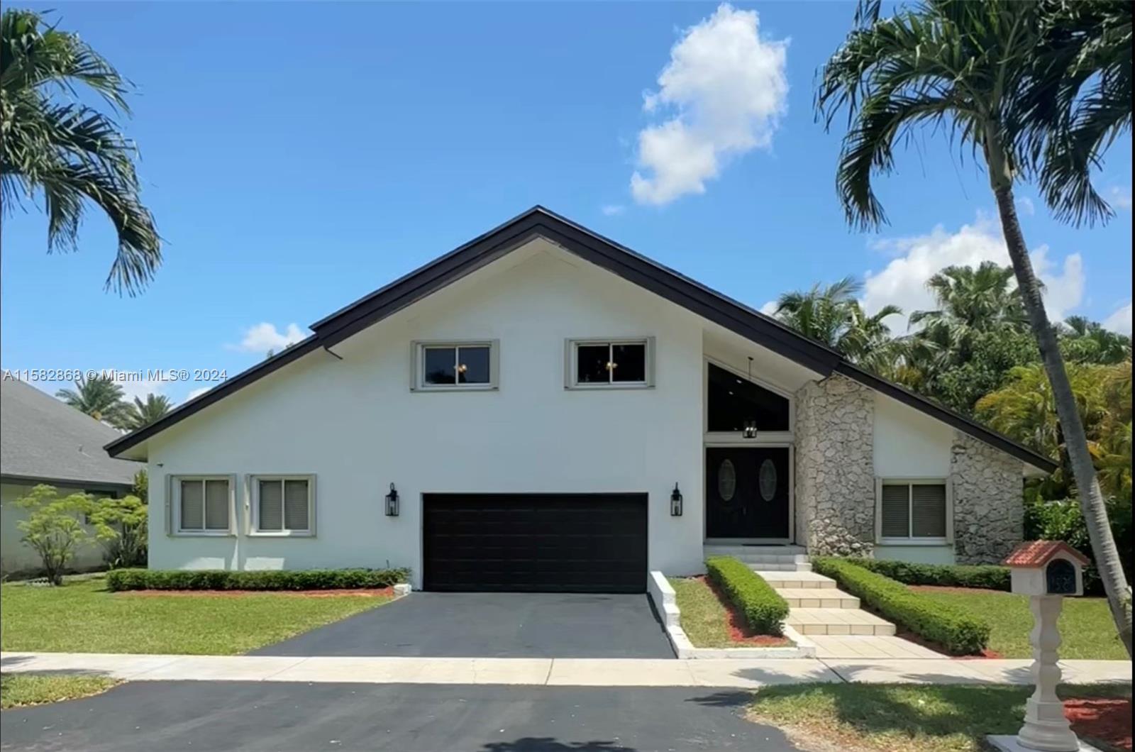 KENDALL TRAILS SUB - Residential Lease