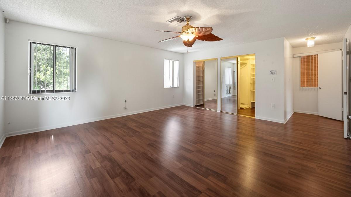 KENDALL TRAILS SUB - Residential Lease