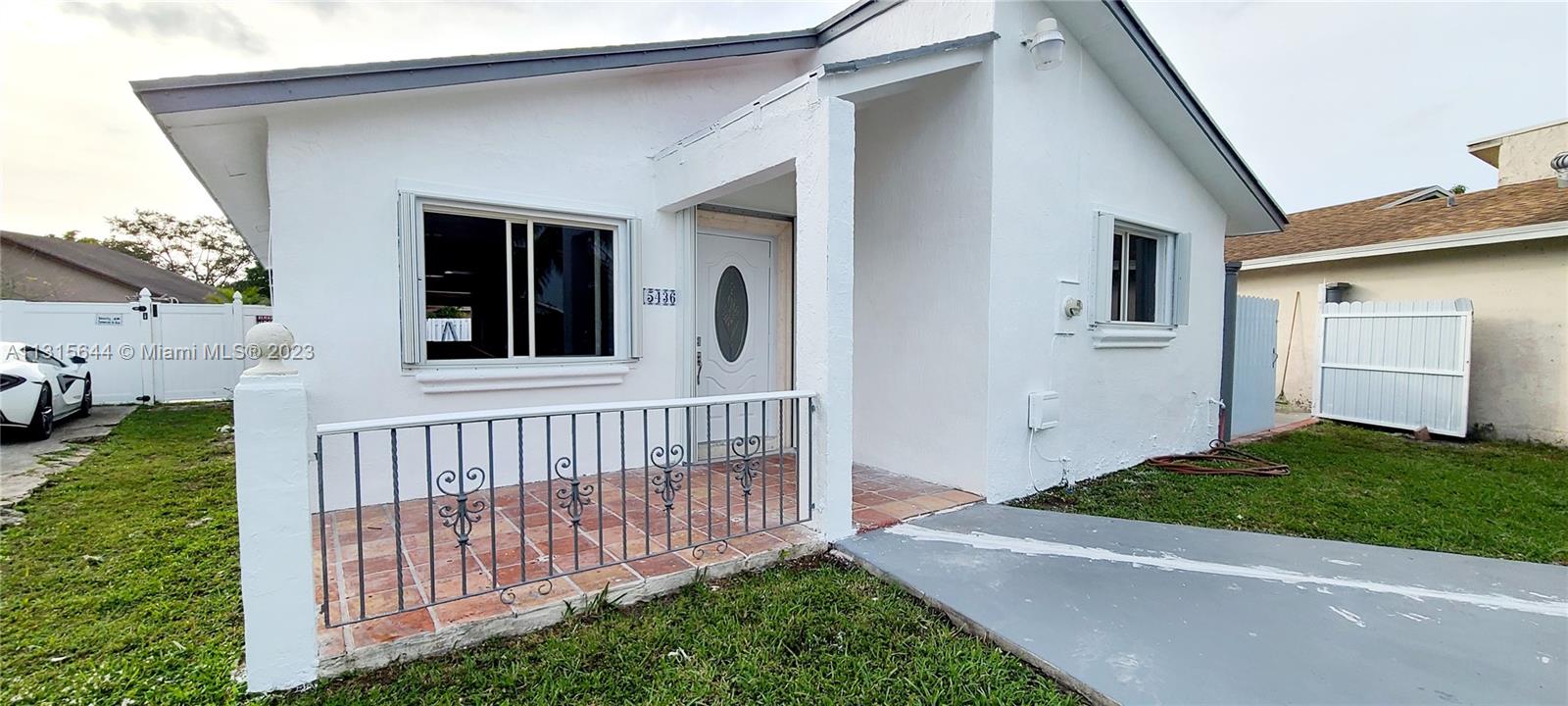 SUNNY GARDENS ESTATES I - Residential Lease