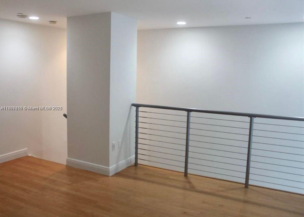 1050 Brickell Ave 1618