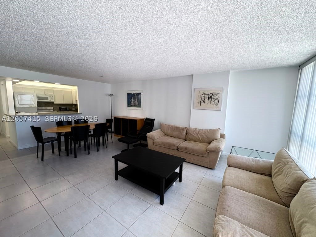 1865 Brickell Ave A811