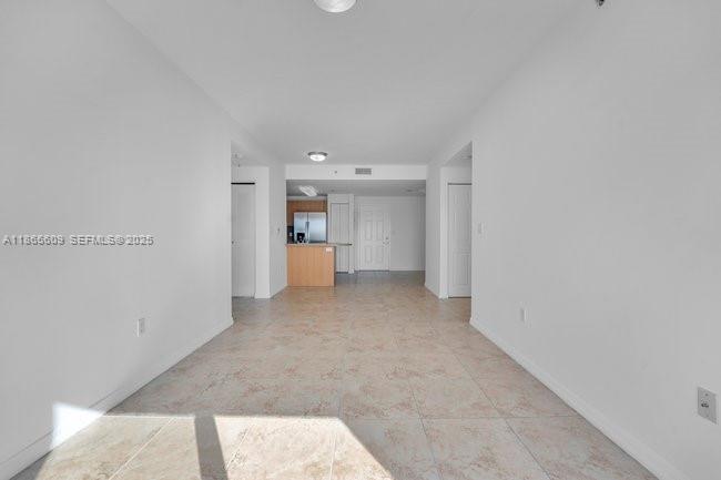 LAWRENCE ESTATE LAND CO - Residential Lease