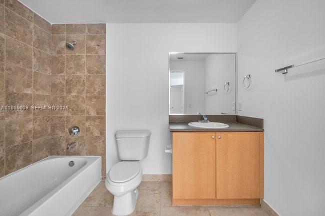 LAWRENCE ESTATE LAND CO - Residential Lease