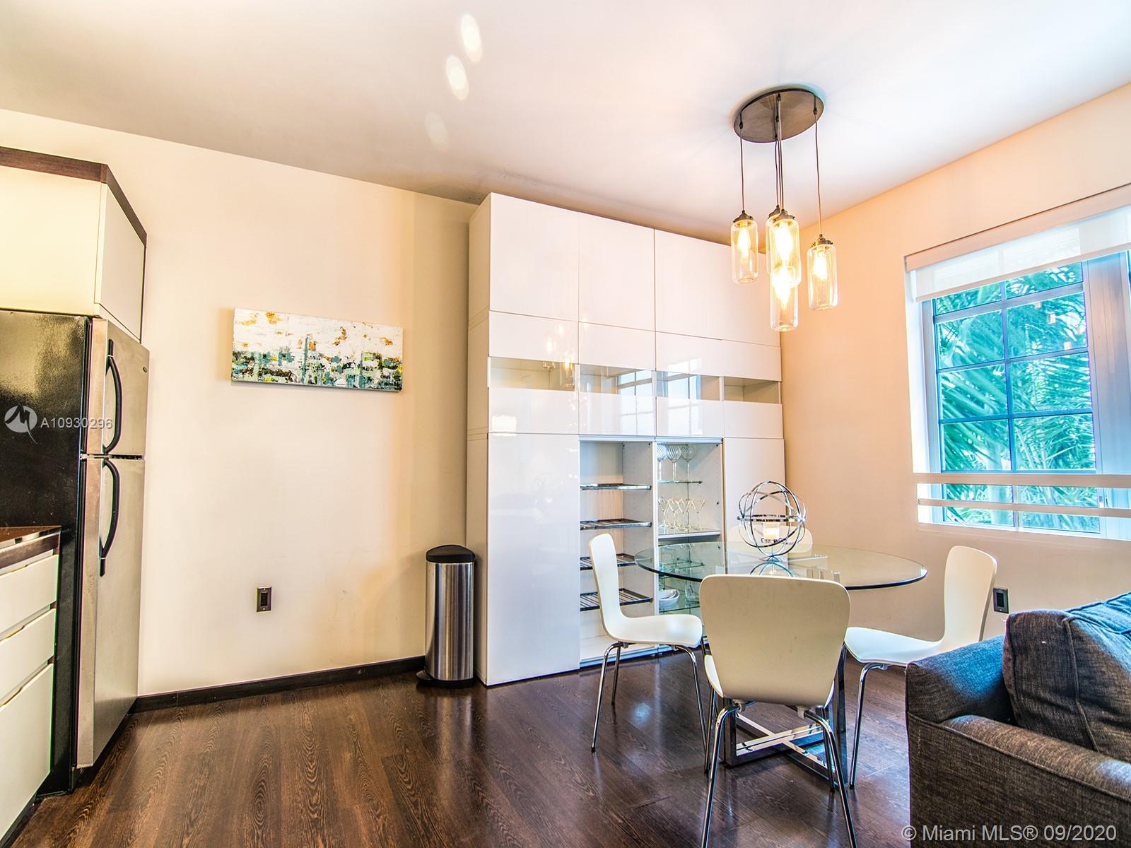 ARTECITY GOVERNOR CONDO - Residential