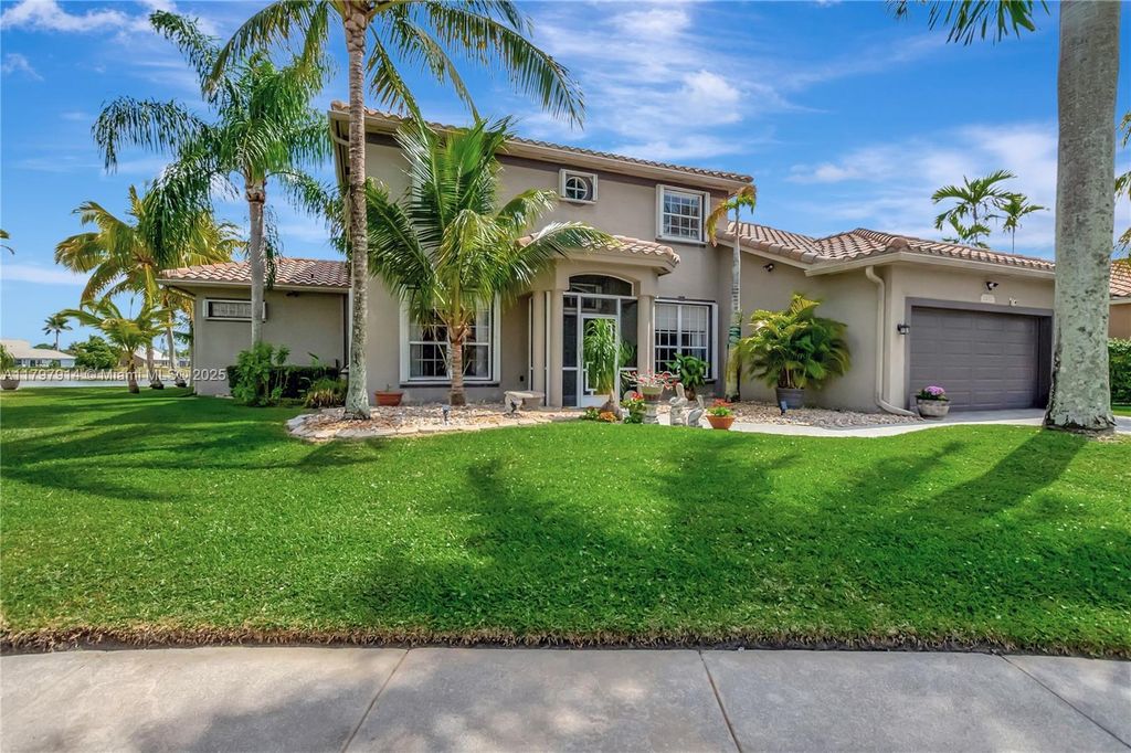 Photo of 12672 Tucano Cir, Boca Raton, FL 33428 (MLS # A11797914)