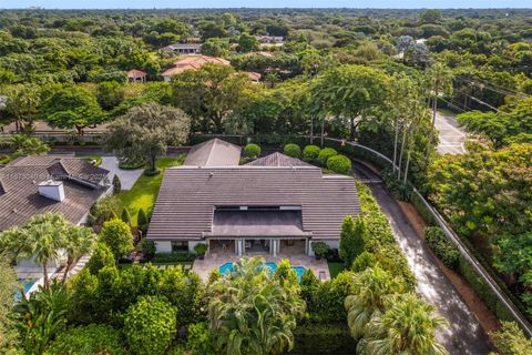 A home in Pinecrest