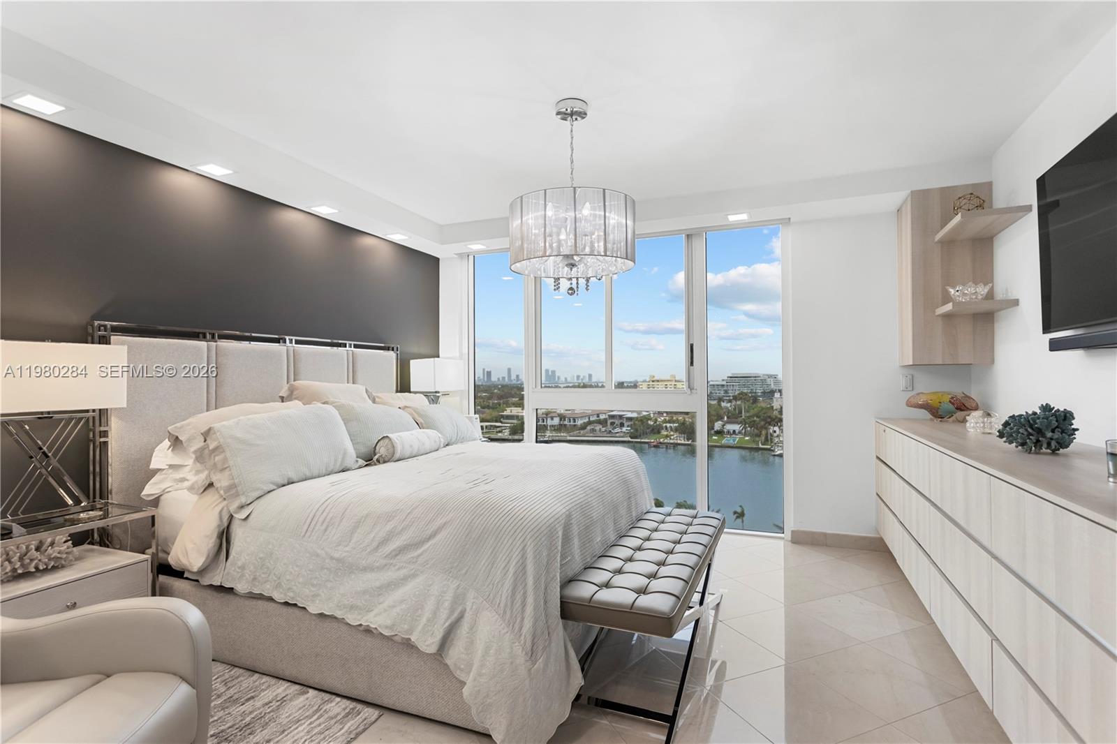 GREEN DIAMOND CONDO - Residential