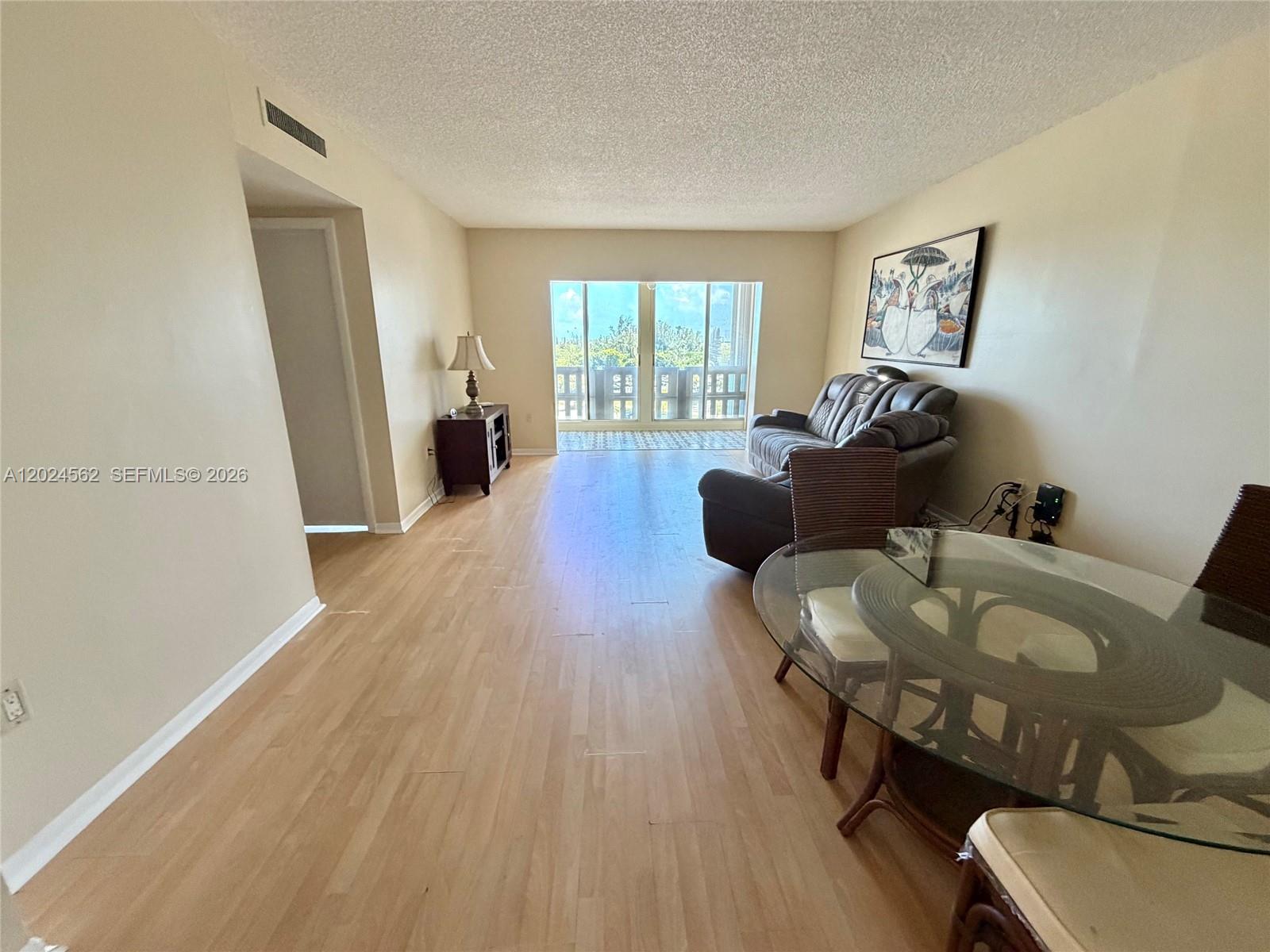HILLCREST EAST NO 26 COND - Residential