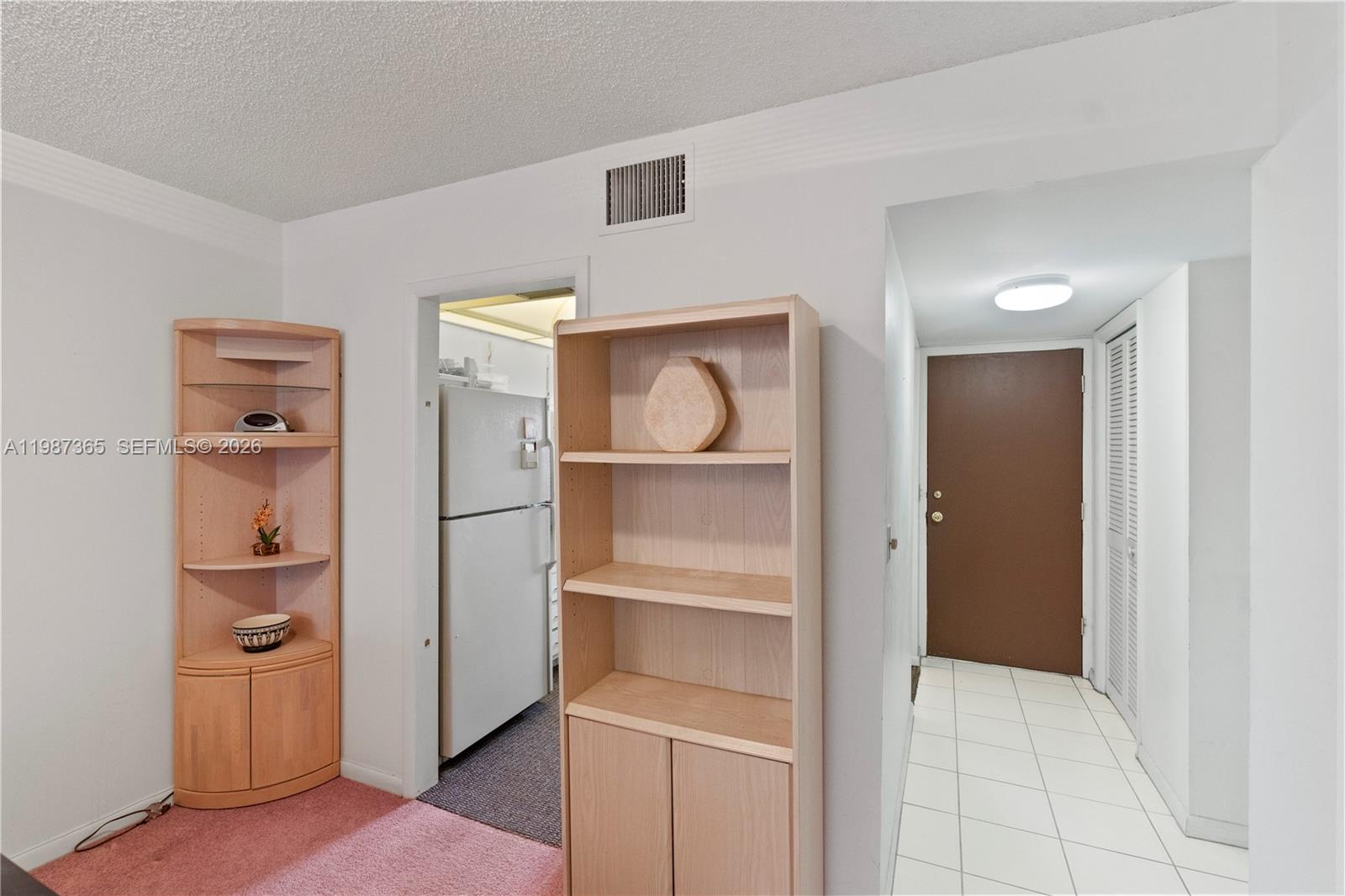 NORTH GARDEN CONDO OF DEE - Residential