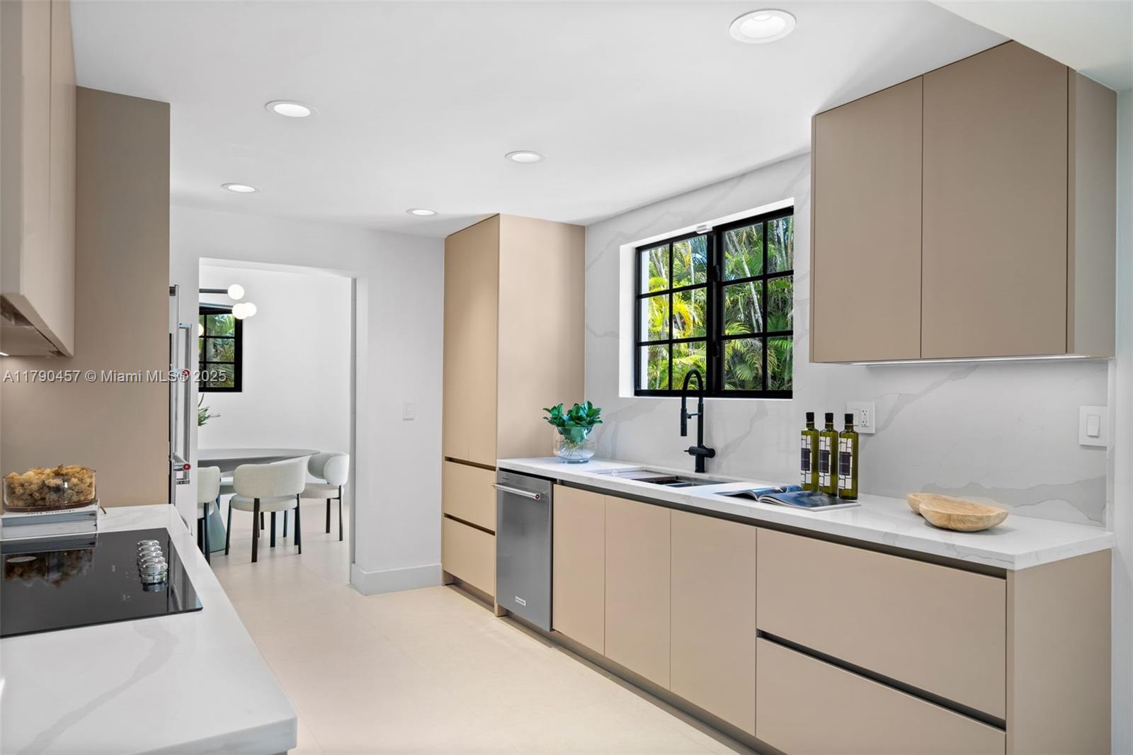 CORAL GABLES SEC B - Residential