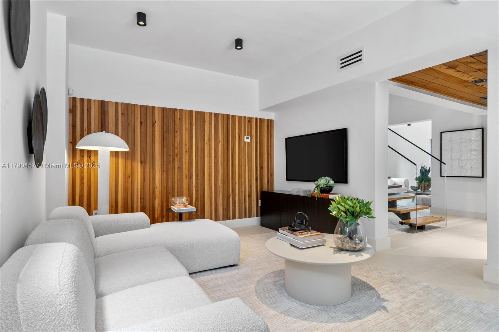 CORAL GABLES SEC B - Residential