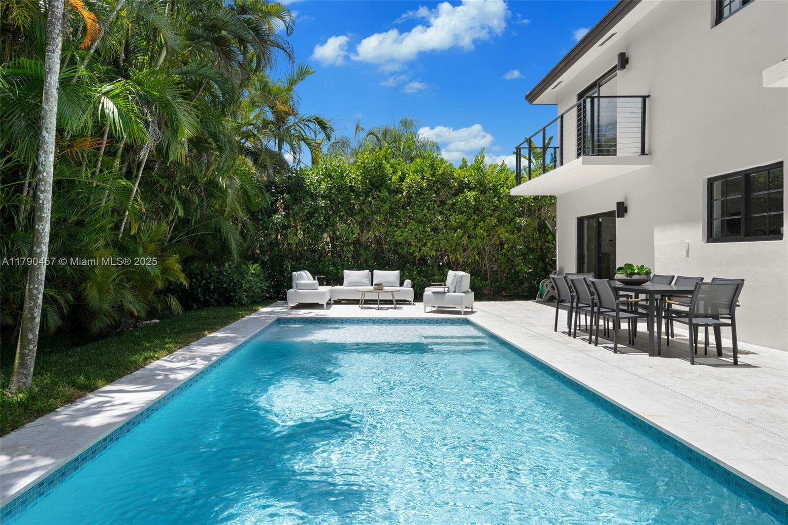 CORAL GABLES SEC B - Residential