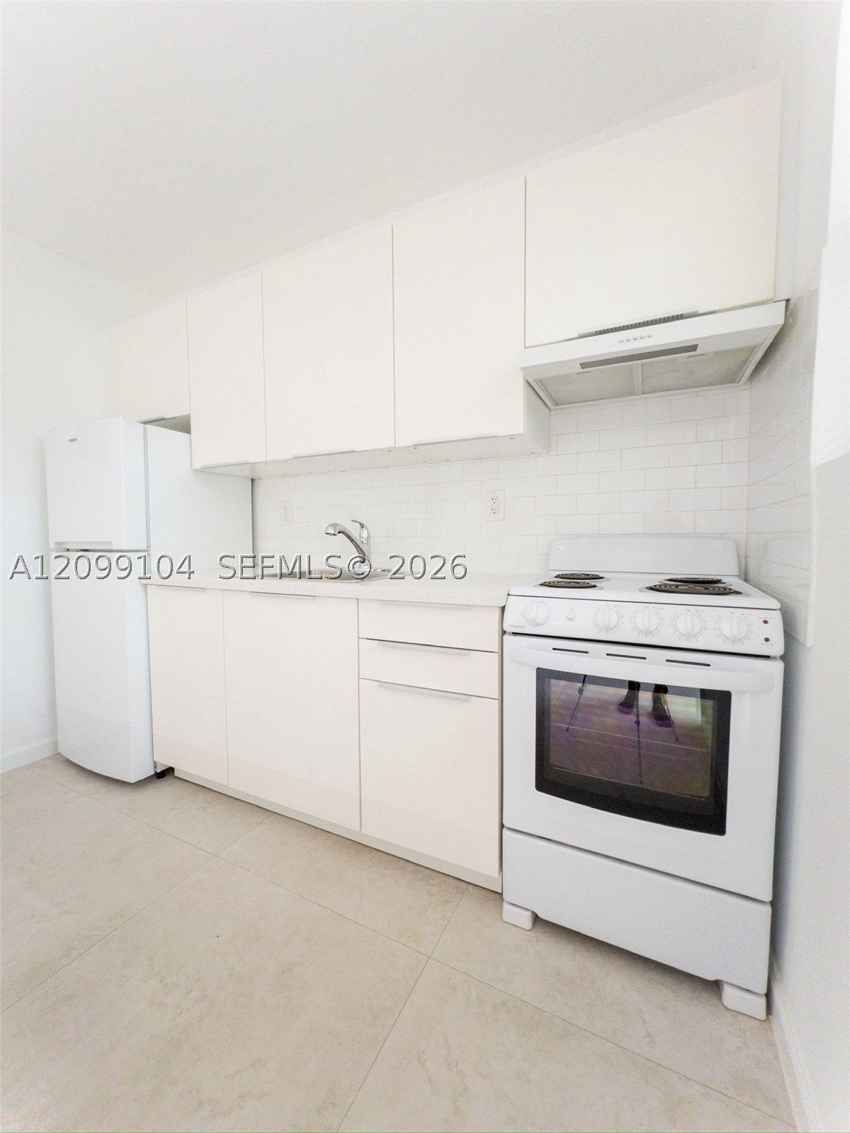 3676 Oak Ave 1