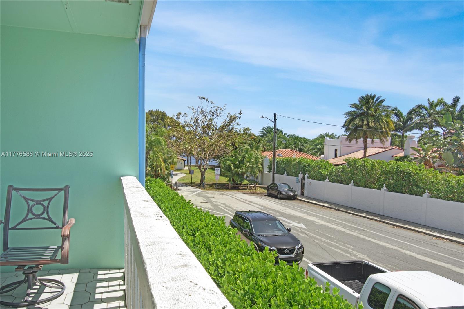 FOUR TWENTY ONE CONDO - Residential