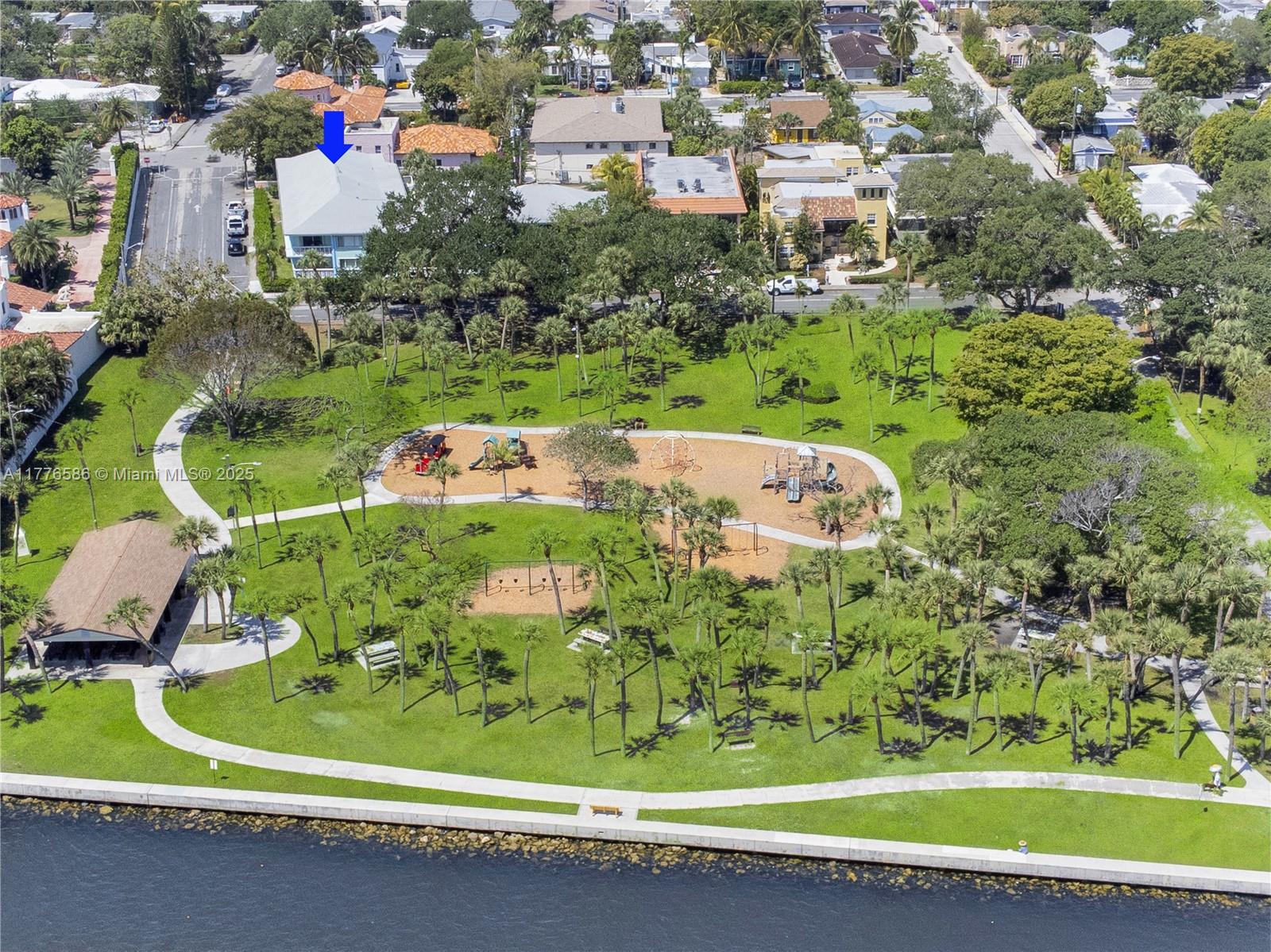 FOUR TWENTY ONE CONDO - Residential