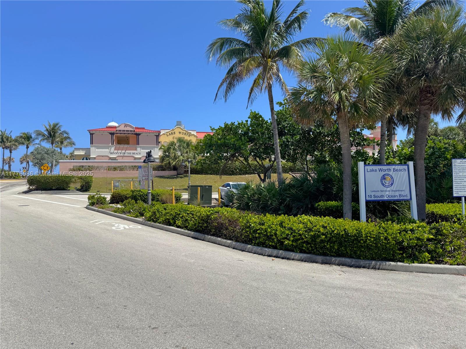 FOUR TWENTY ONE CONDO - Residential