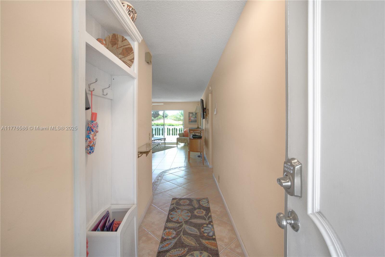 FOUR TWENTY ONE CONDO - Residential