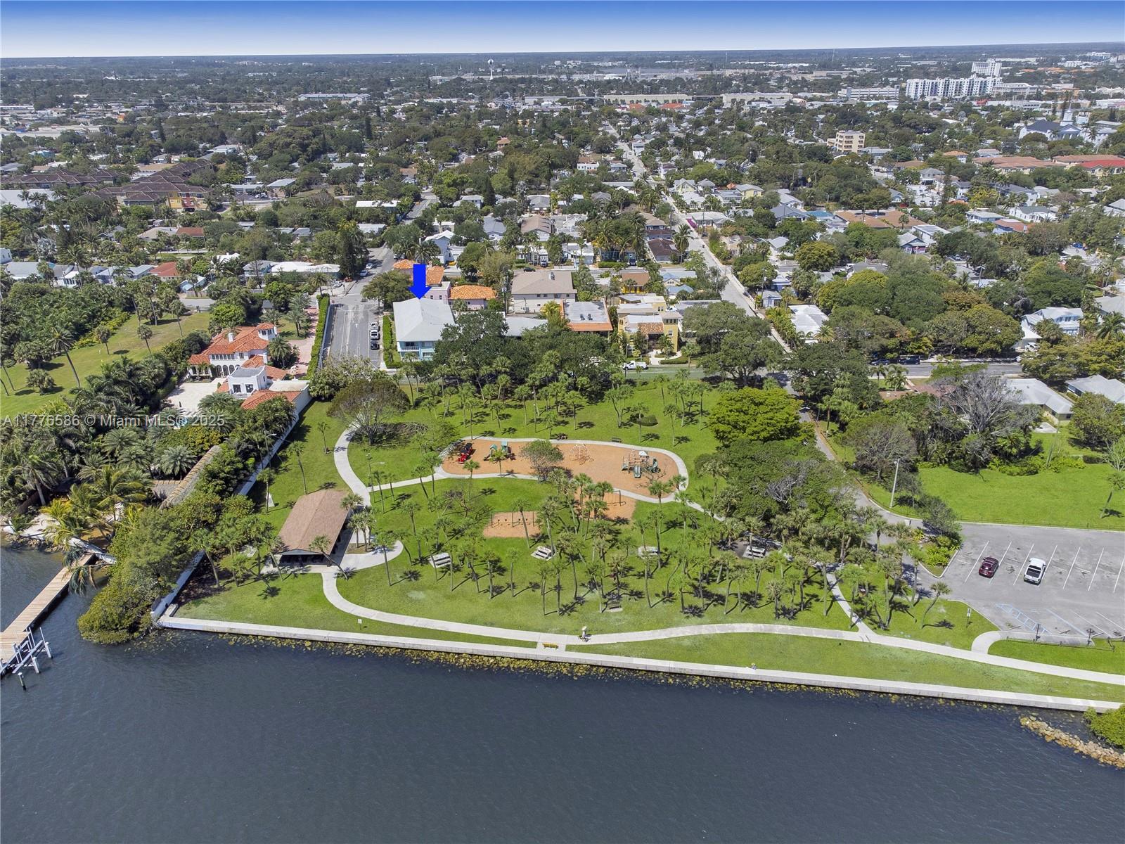 FOUR TWENTY ONE CONDO - Residential