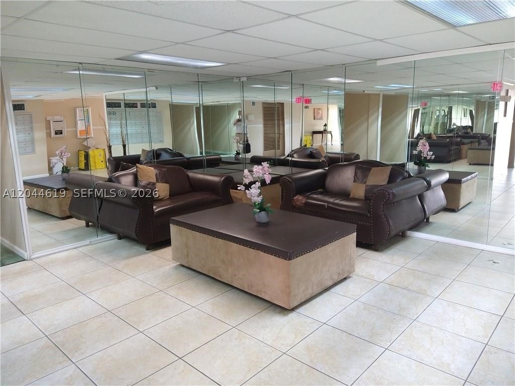 601 Three Islands Blvd 517