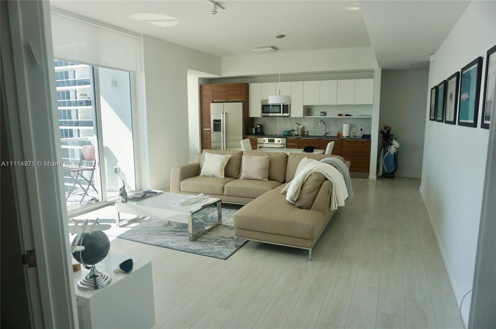 THE CRIMSON CONDOMINIUM - Residential