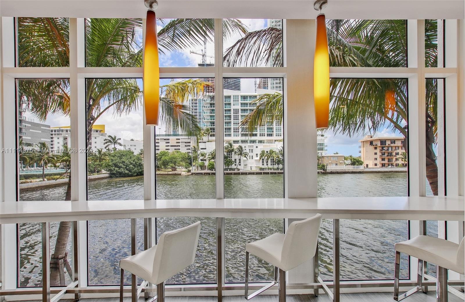 THE CRIMSON CONDOMINIUM - Residential