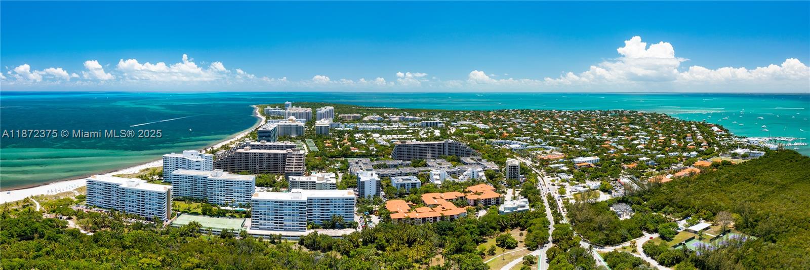 COMMODORE CLUB SOUTH COND - Residential