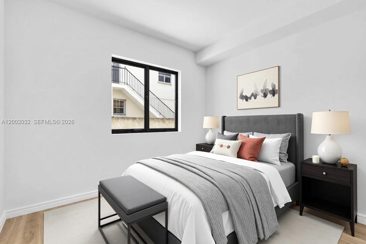 DE LEON PARK - Residential Lease