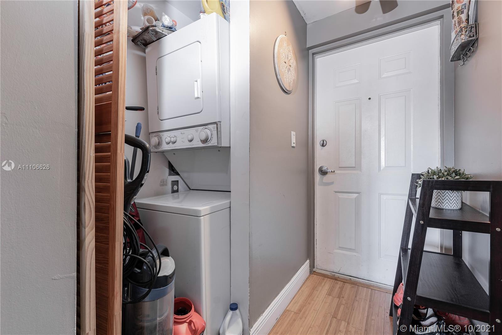 BAHIA BISCAYNE CONDO - Residential