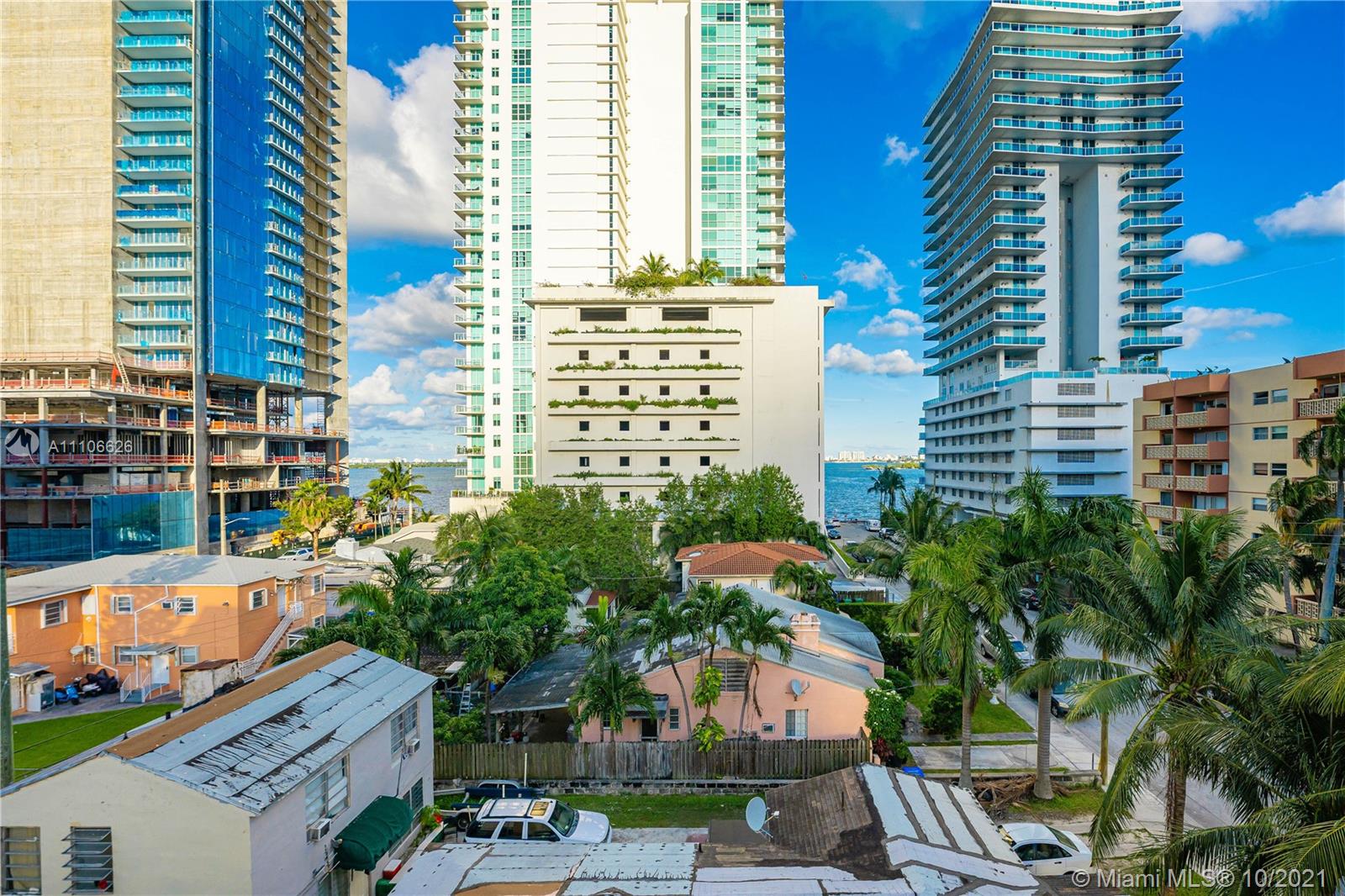 BAHIA BISCAYNE CONDO - Residential