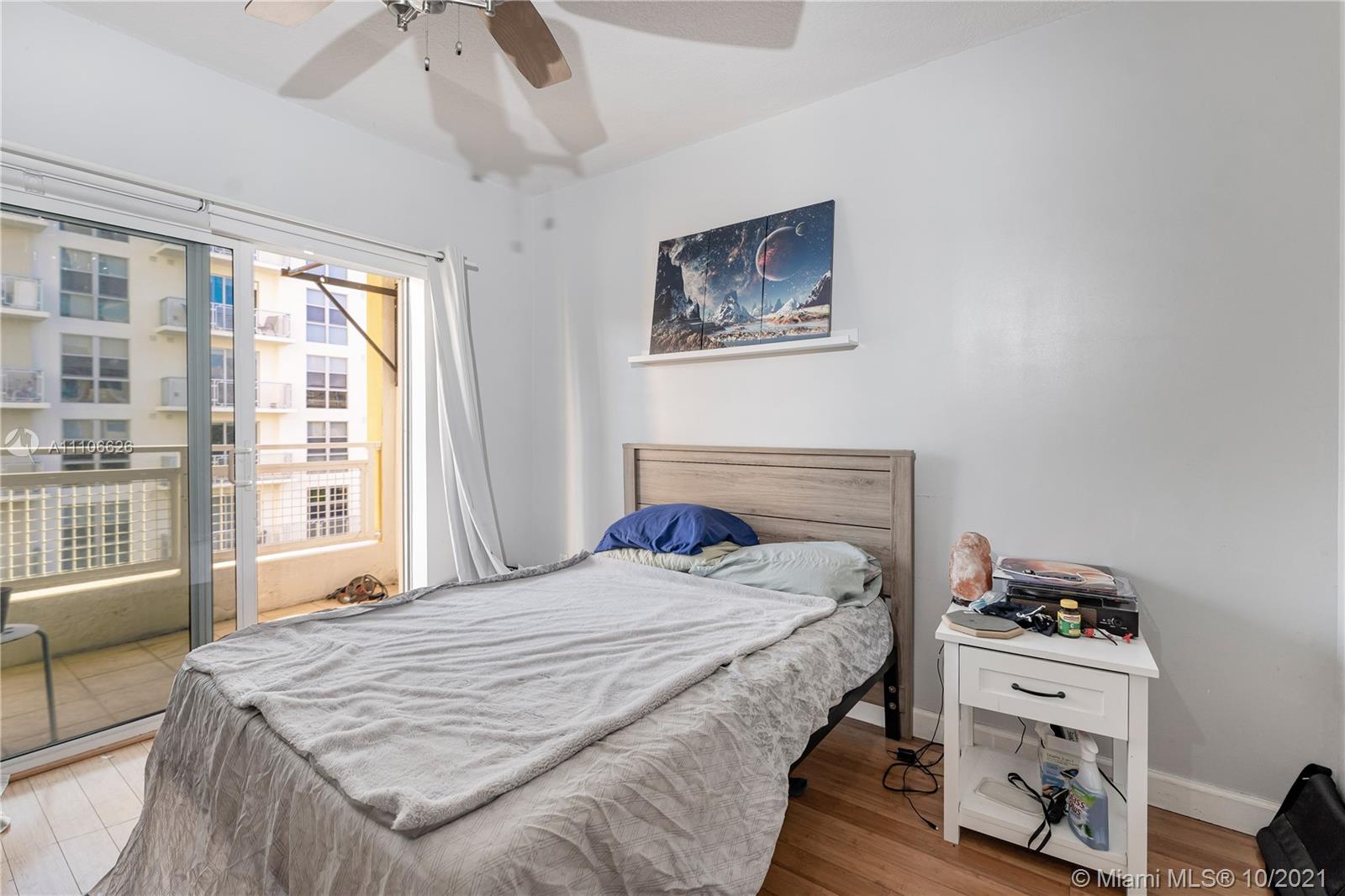 BAHIA BISCAYNE CONDO - Residential