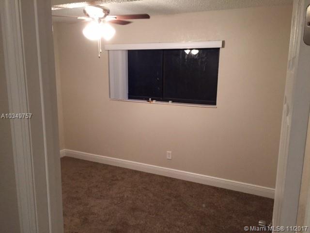 VILLAGE TOWNHOUSE POMPANO - Residential Lease