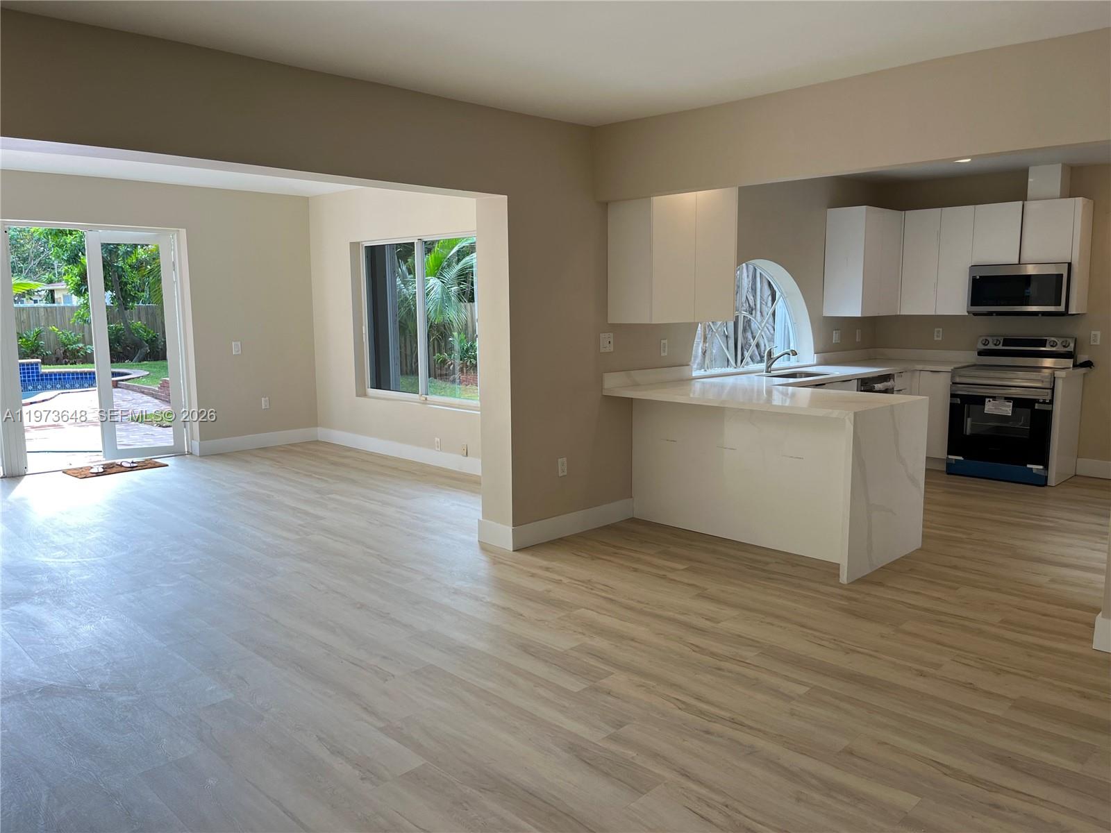 MOOREA HEIGHTS REPLAT - Residential