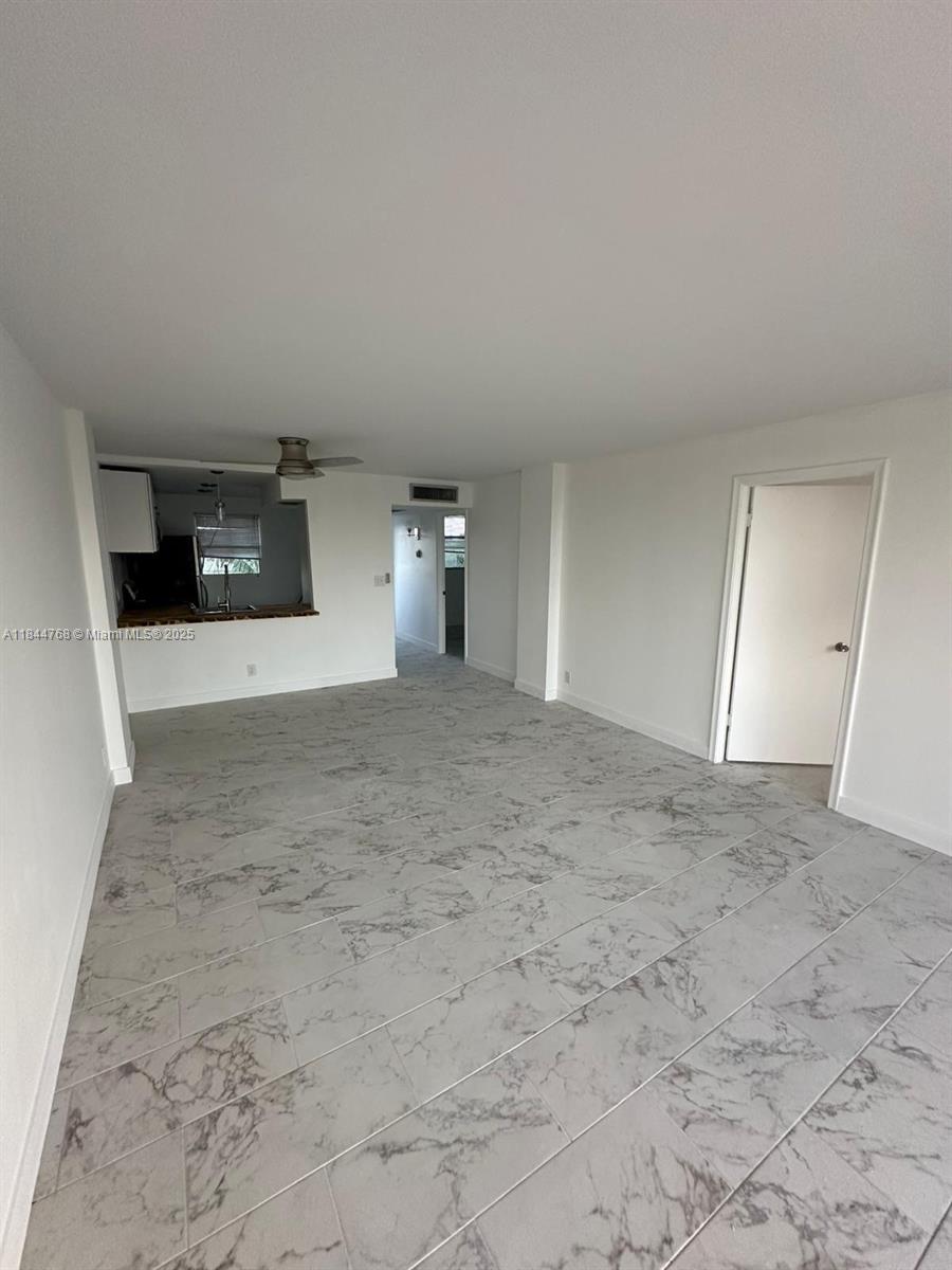 114 Royal Park Dr 4A