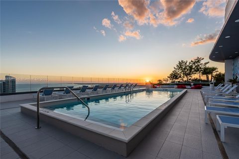45 SW 9th St 1706 Miami FL 33130