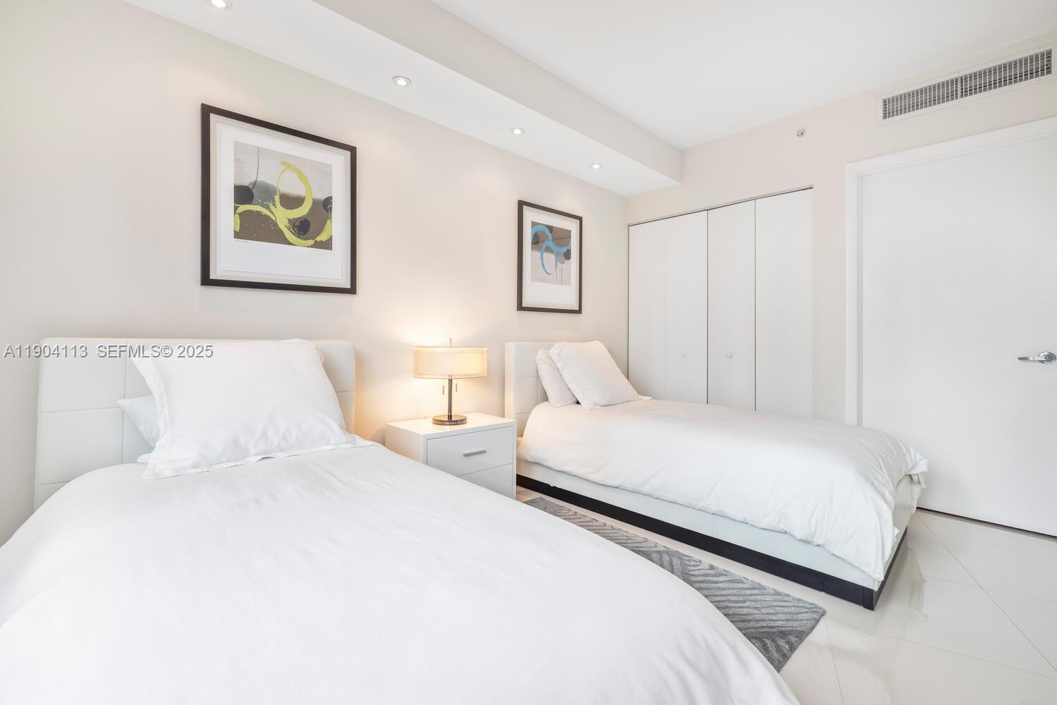 Mint Condominium - Residential