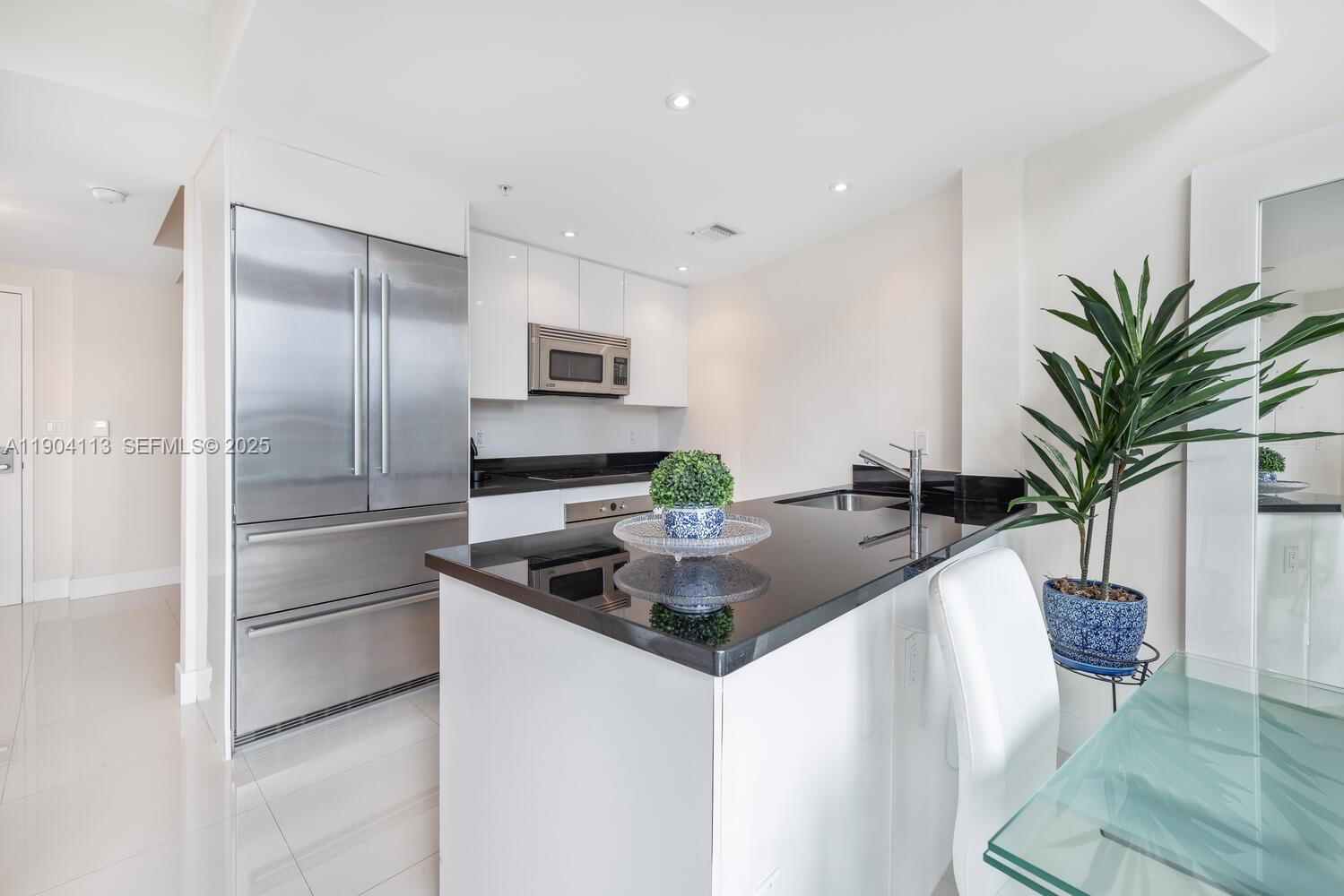 Mint Condominium - Residential