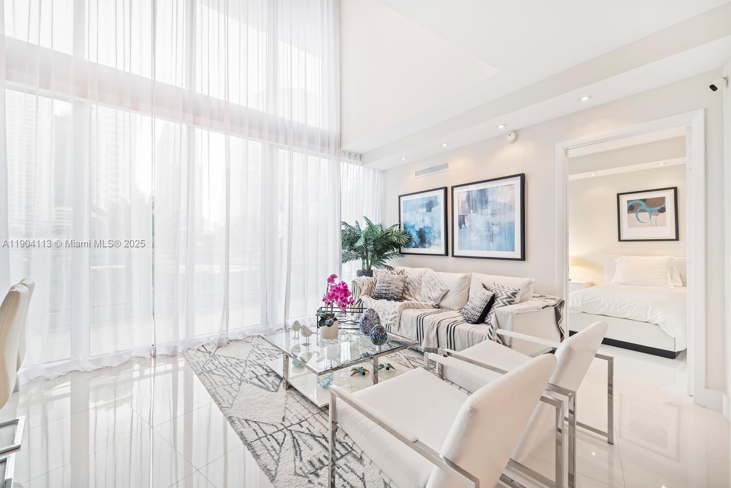 Mint Condominium - Residential