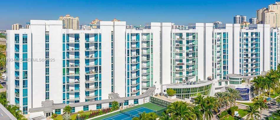 UPTOWN MARINA LOFTS CONDO - Residential