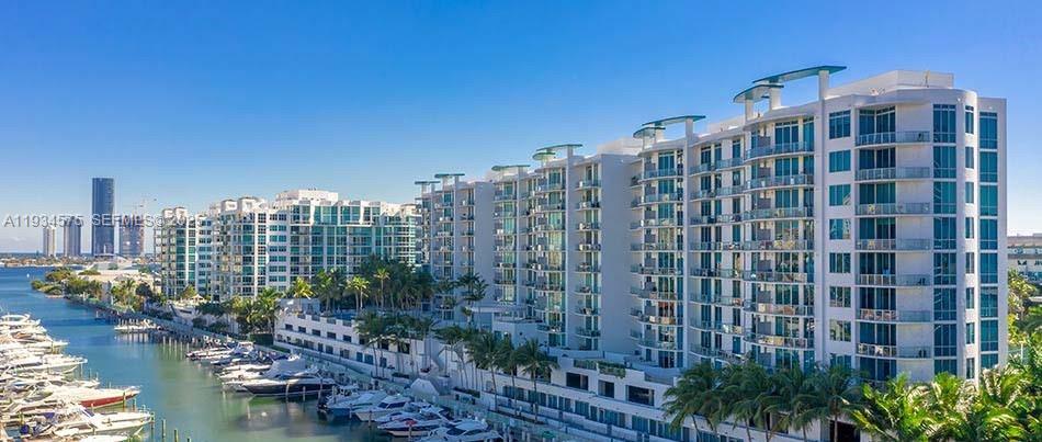 UPTOWN MARINA LOFTS CONDO - Residential